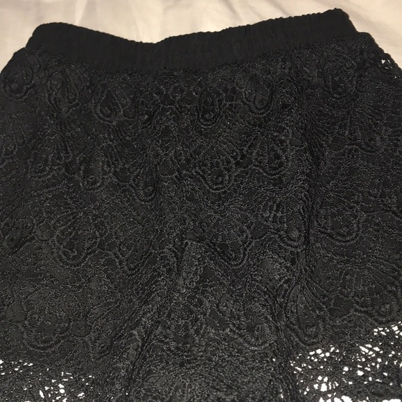 Black Fringe/lace Shorts - Picture 6 of 6